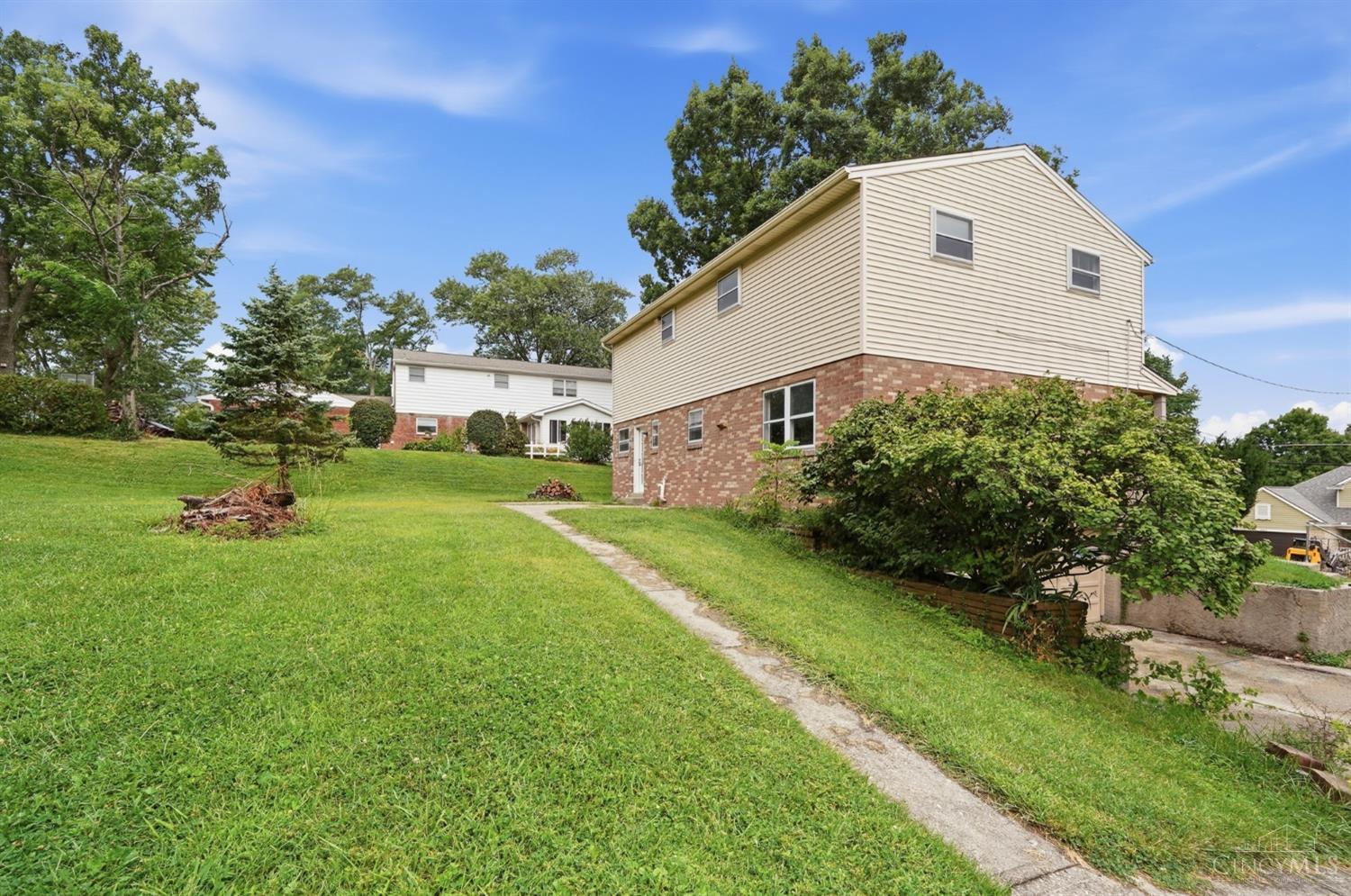 4357 Hubble Road Cincinnati, OH 45247 - Photo 36 of 40 Gallery Image 36
