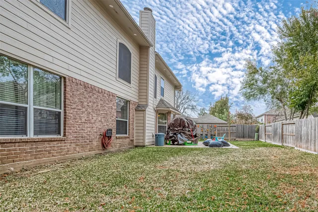 $3,950 | 4202 Stone Oak Court, Missouri City, TX 77459