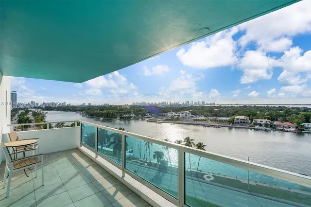$4,500 | 5101 Collins Avenue, Unit 12B, Miami Beach, FL 33140