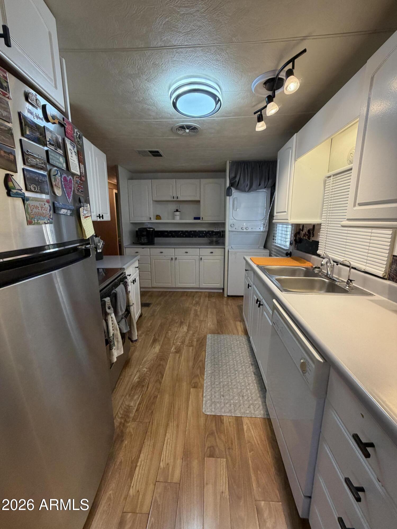 201 South Greenfield Road, Unit 18 Mesa, AZ 85206 - Photo 8 of 19