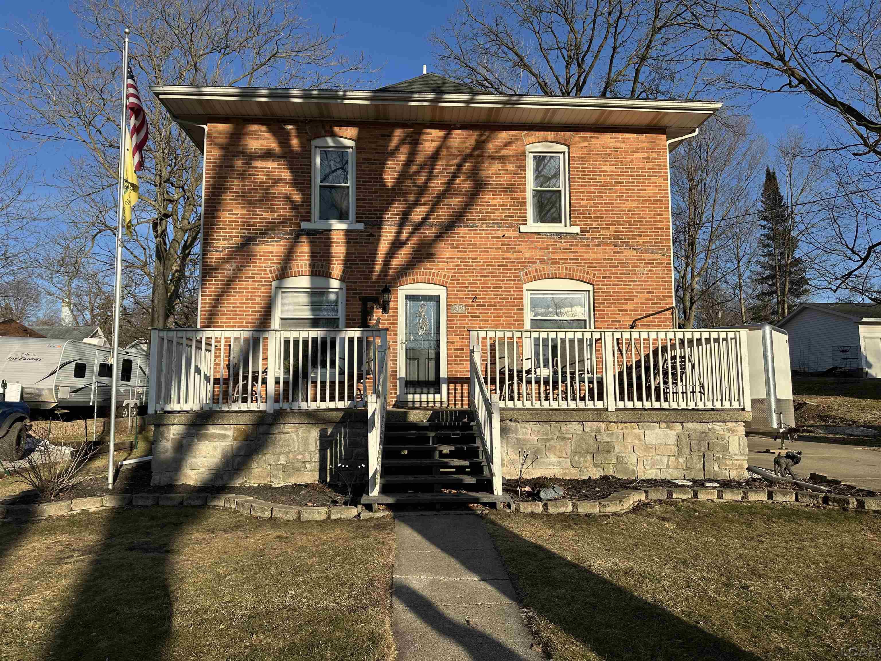 209 South Talbot Street Addison, MI 49220 - Photo 1 of 28 50167754-45a5d2c4-c011-4f51-9328-c7b30c3bf303.JPG