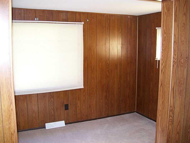 236 Provost Road Pittsburgh, PA 15234 - Photo 5 of 15 Den.