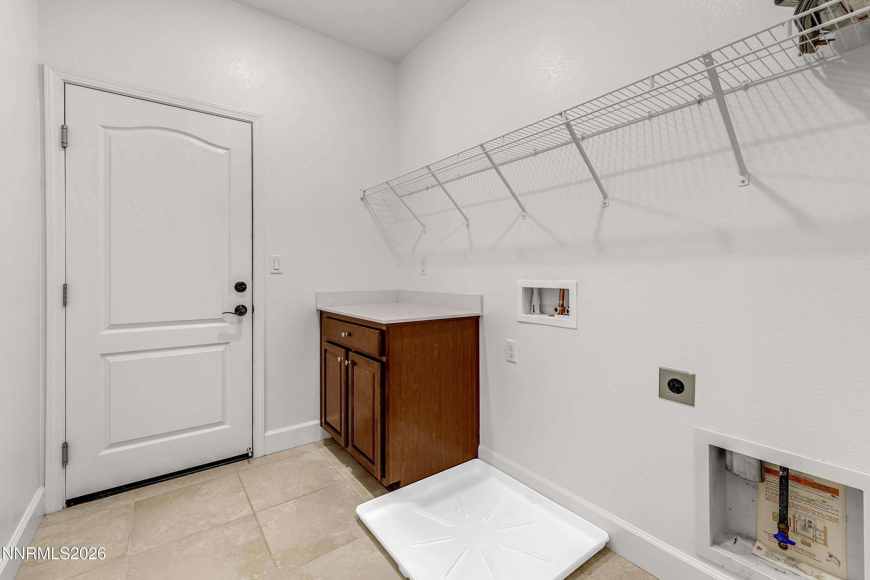 6976 Woodward Road Sparks, NV 89436 - Photo 31 of 46 Woodward6976-031