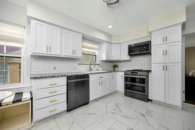 $3,700 | 3413 Westcliff Road South, Fort Worth, TX 76109