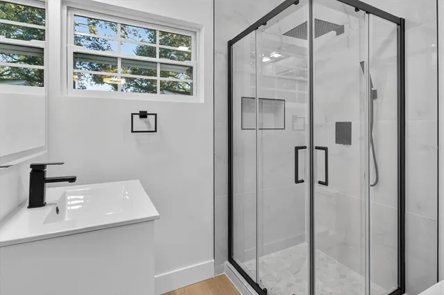 $499,000 | 11722 North Edison Avenue, Tampa, FL 33612