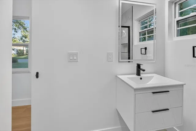 $499,000 | 11722 North Edison Avenue, Tampa, FL 33612