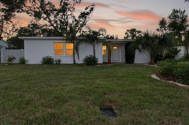 $499,000 | 11722 North Edison Avenue, Tampa, FL 33612