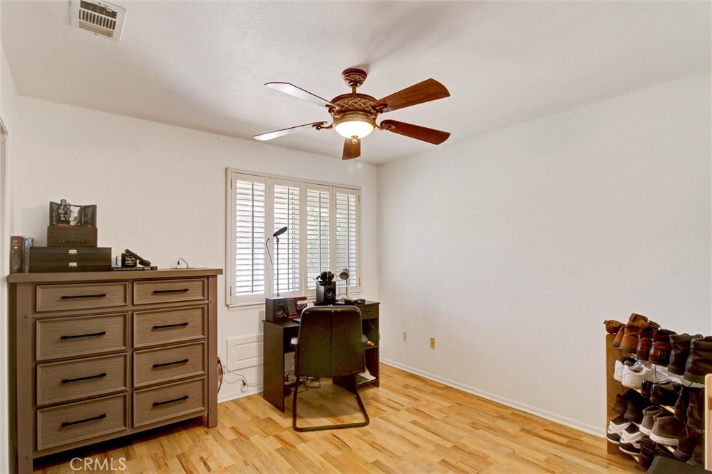 16410 Wintun Road Apple Valley, CA 92307 - Photo 35 of 69
