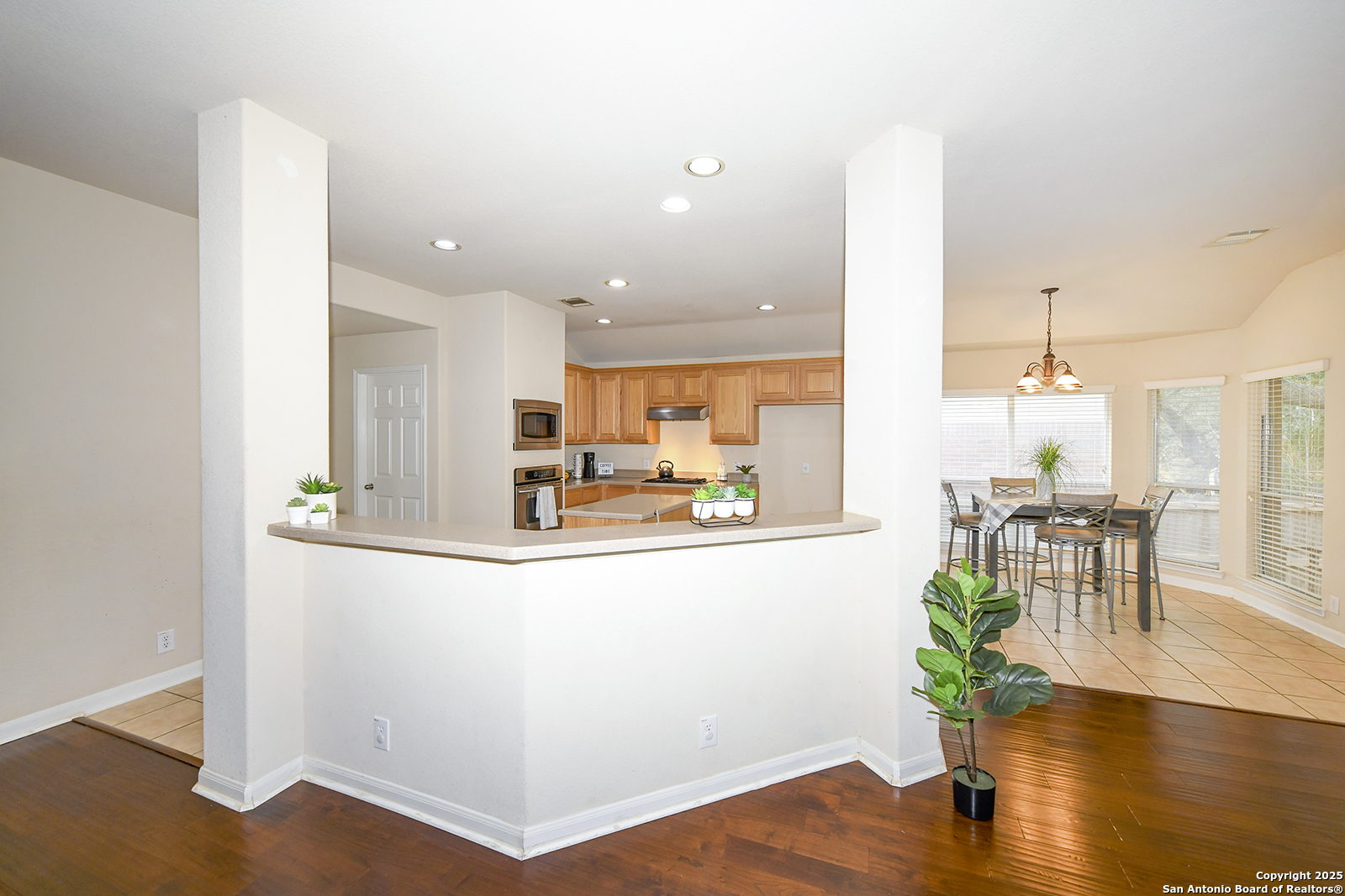 23539 Enchanted Fall San Antonio, TX 78260 - Photo 12 of 32