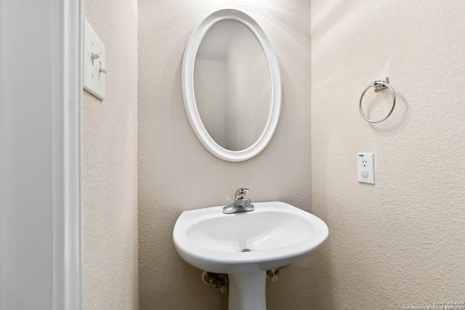 23539 Enchanted Fall San Antonio, TX 78260 - Photo 26 of 32