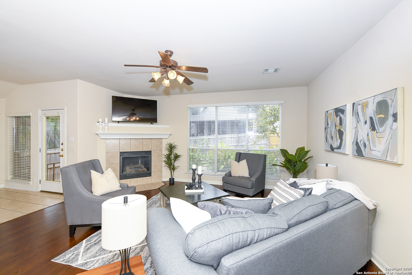 23539 Enchanted Fall San Antonio, TX 78260 - Photo 9 of 32