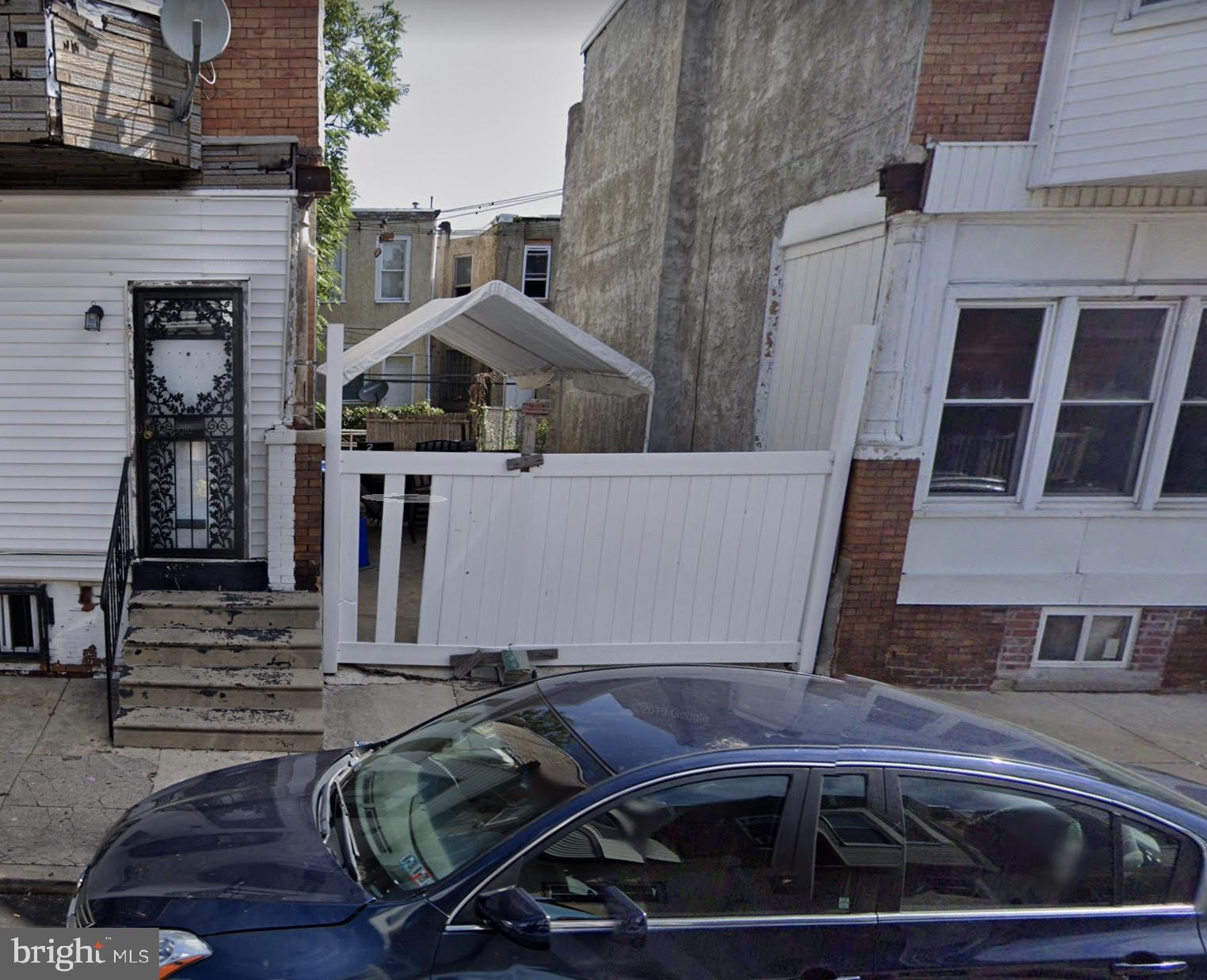 2029 South Cecil Street Philadelphia, PA 19143 - Photo 2 of 3 a front view of house with yard