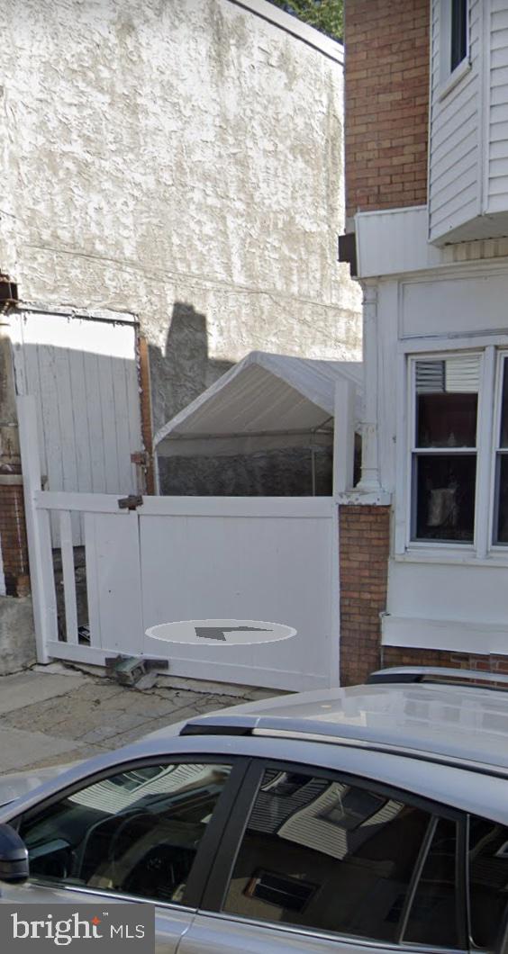 2029 South Cecil Street Philadelphia, PA 19143 - Photo 3 of 3 a view of granite counter top space