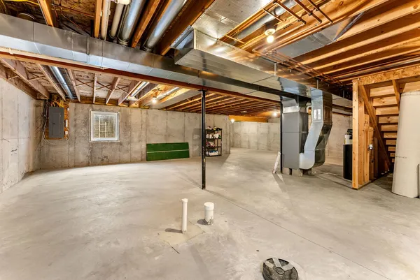 $289,900 | 206 Brookview Lane, Durant, IA 52747