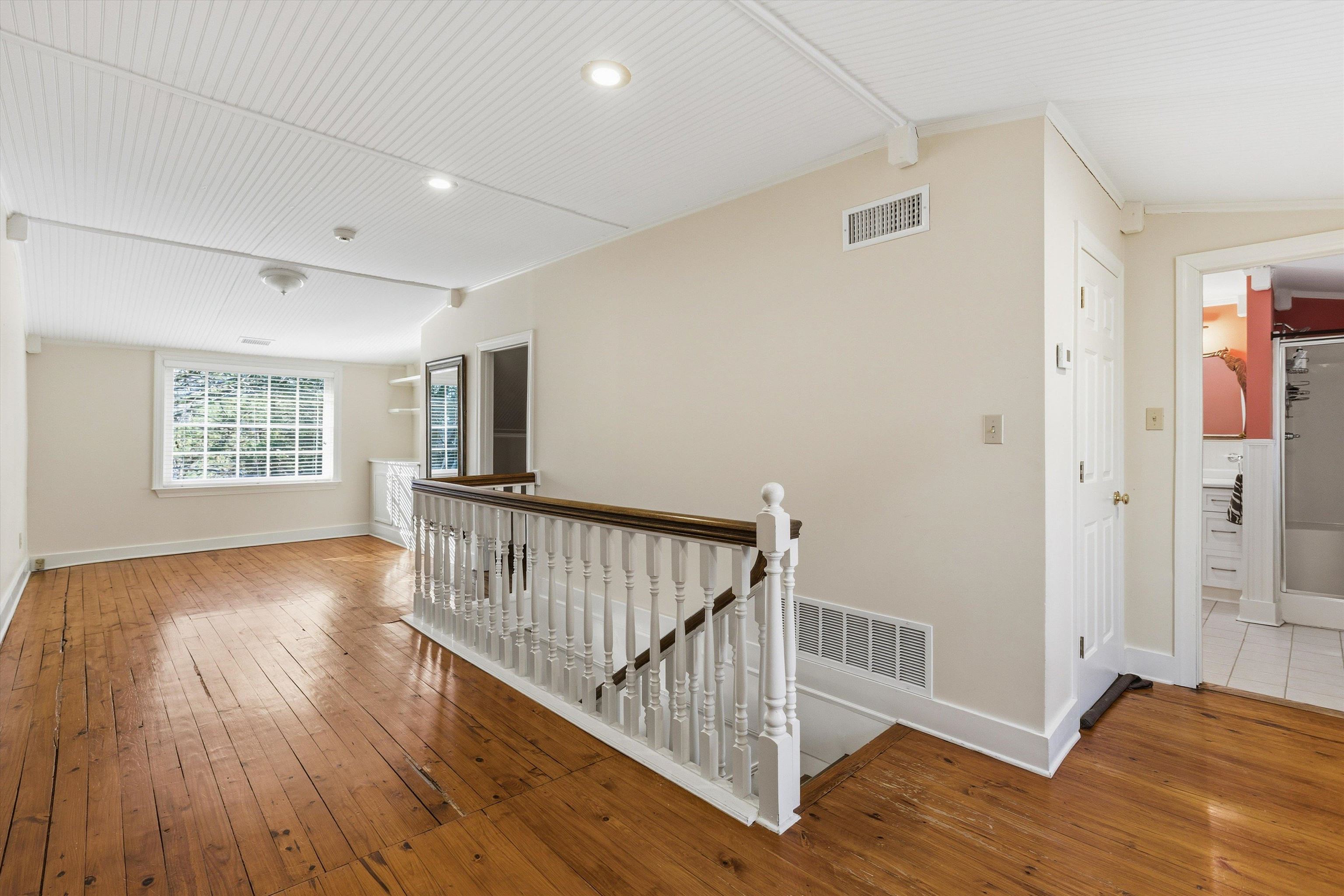 8516 Dogwood Road Germantown, TN 38139 - Photo 20 of 40 Open living area up could be used as kid's hangout space, office, reading room.