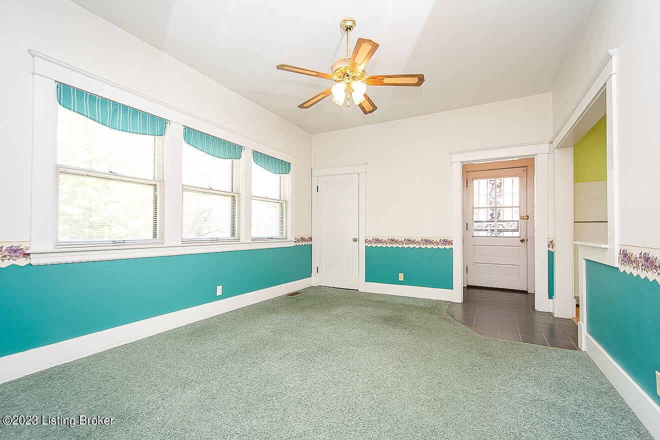 3819 Poplar Level Road Louisville, KY 40213 - Photo 14 of 45 Family Room