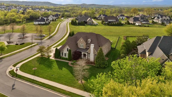 $2,279,000 | 1811 Morgan Farms Way, Brentwood, TN 37027