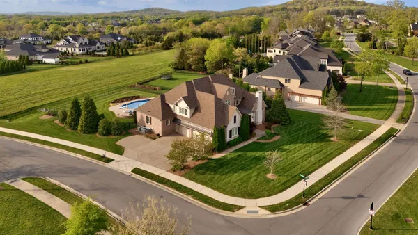 $2,279,000 | 1811 Morgan Farms Way, Brentwood, TN 37027
