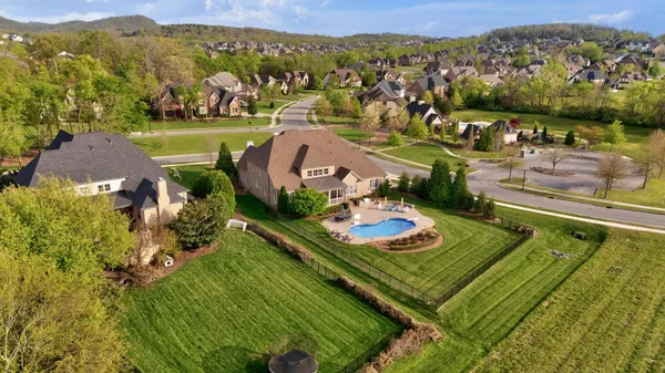 $2,279,000 | 1811 Morgan Farms Way, Brentwood, TN 37027