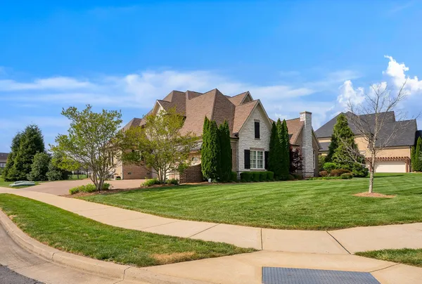 $2,279,000 | 1811 Morgan Farms Way, Brentwood, TN 37027
