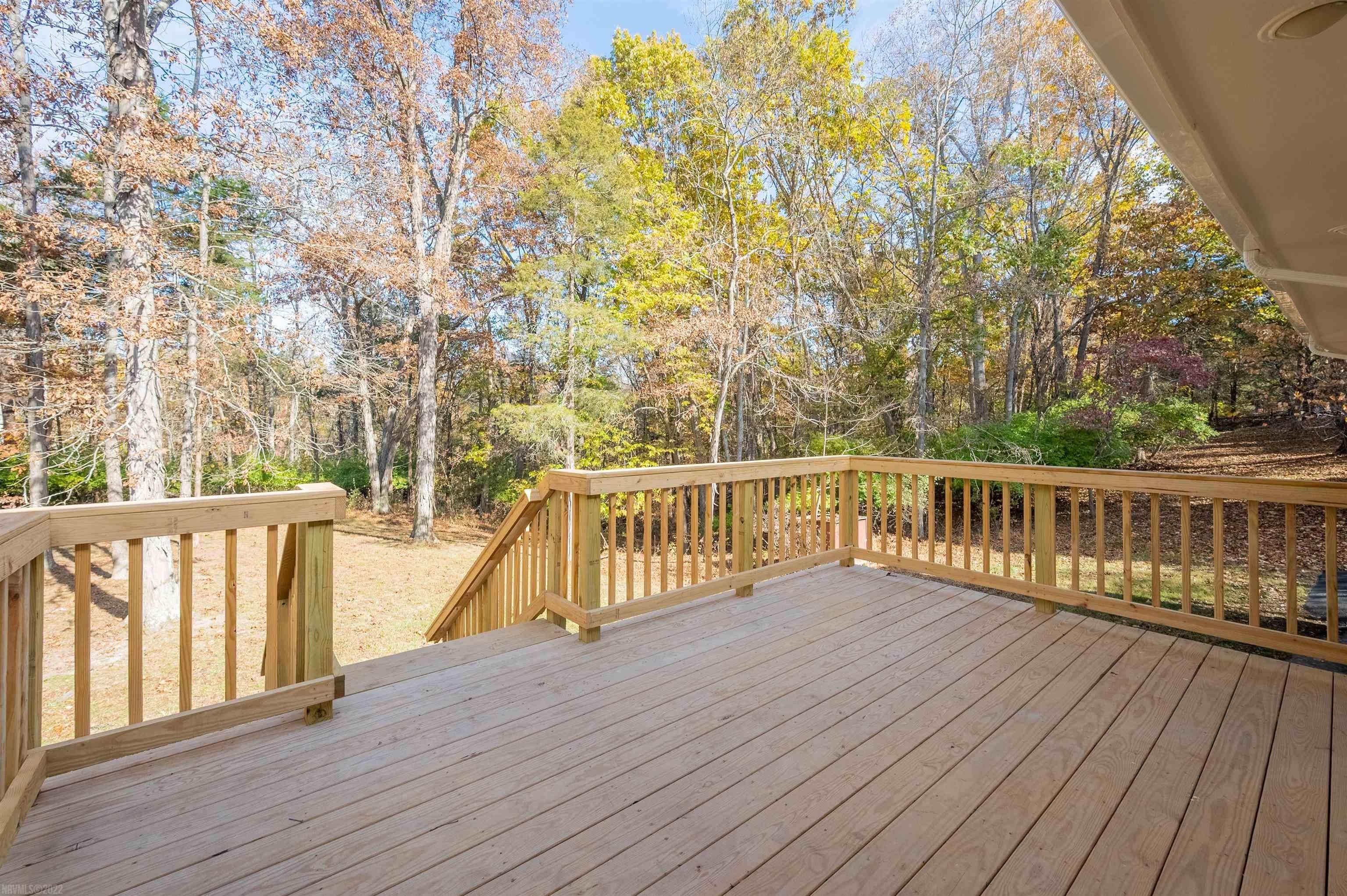 7319 Riverbluff Road Radford, VA 24141 - Photo 9 of 53 Gallery Image 9