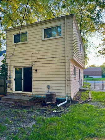 $168,000 | 16919 Western Avenue, Hazel Crest, IL 60429