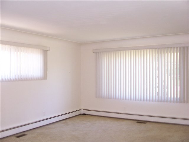 4319 Atkins Road Port Huron, MI 48060 - Photo 14 of 22 31058997-13.JPG