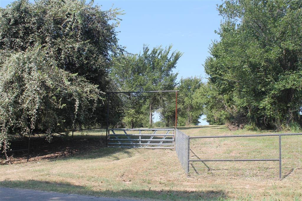 9935 Zion Hill Road Poolville, TX 76487 - Photo 3 of 22