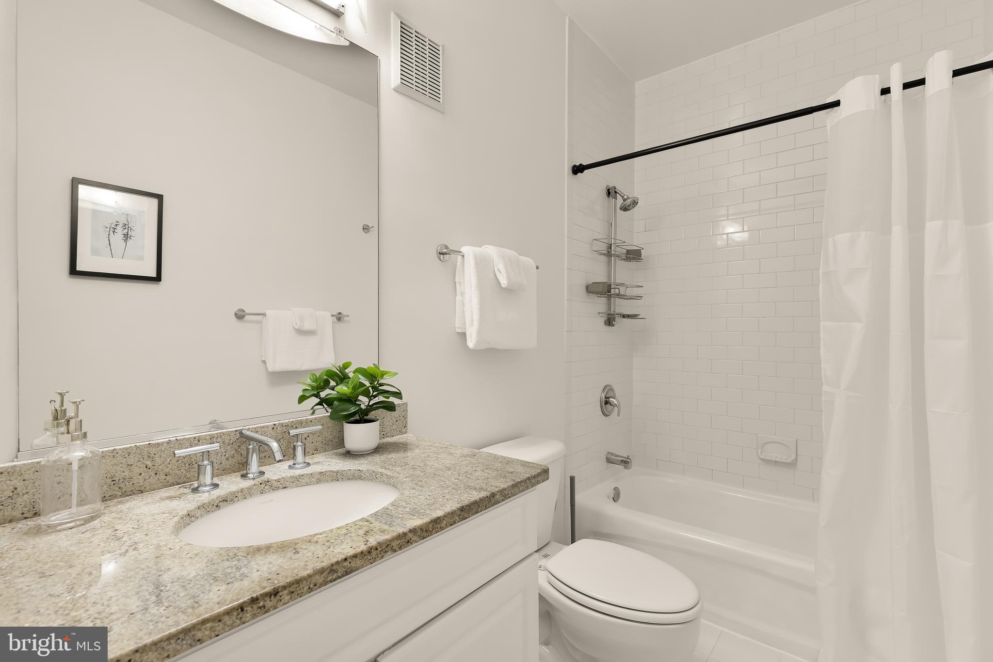 330 Rhode Island Avenue Northeast, Unit 40 Washington, DC 20002 - Photo 17 of 20