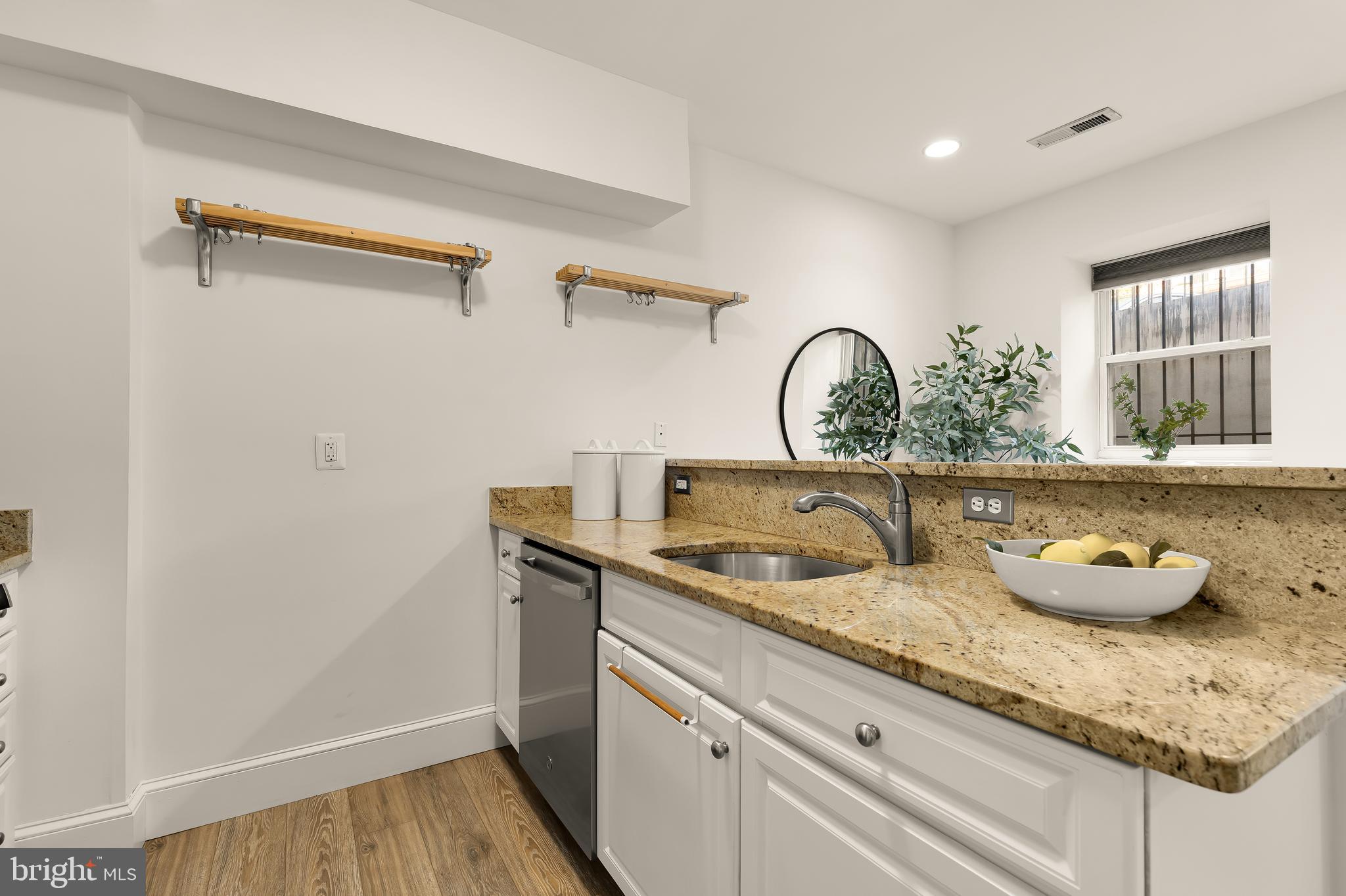 330 Rhode Island Avenue Northeast, Unit 40 Washington, DC 20002 - Photo 9 of 20