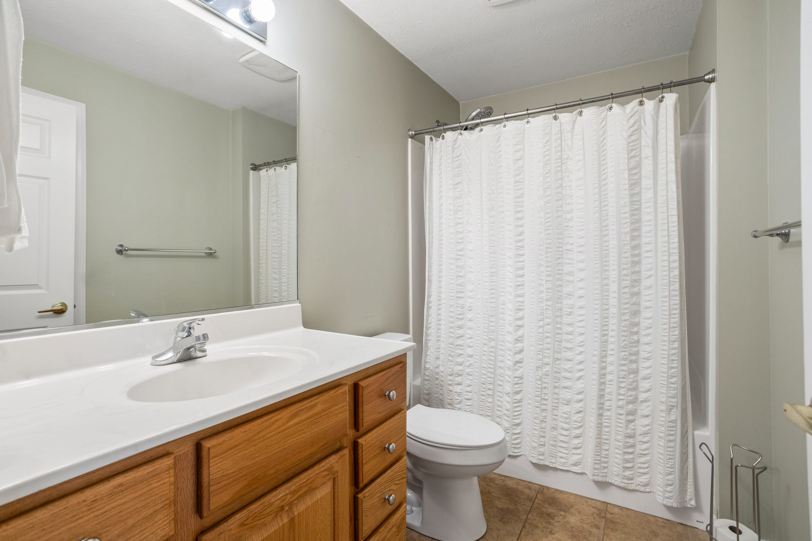 2521 Windward Boulevard Champaign, IL 61821 - Photo 27 of 35