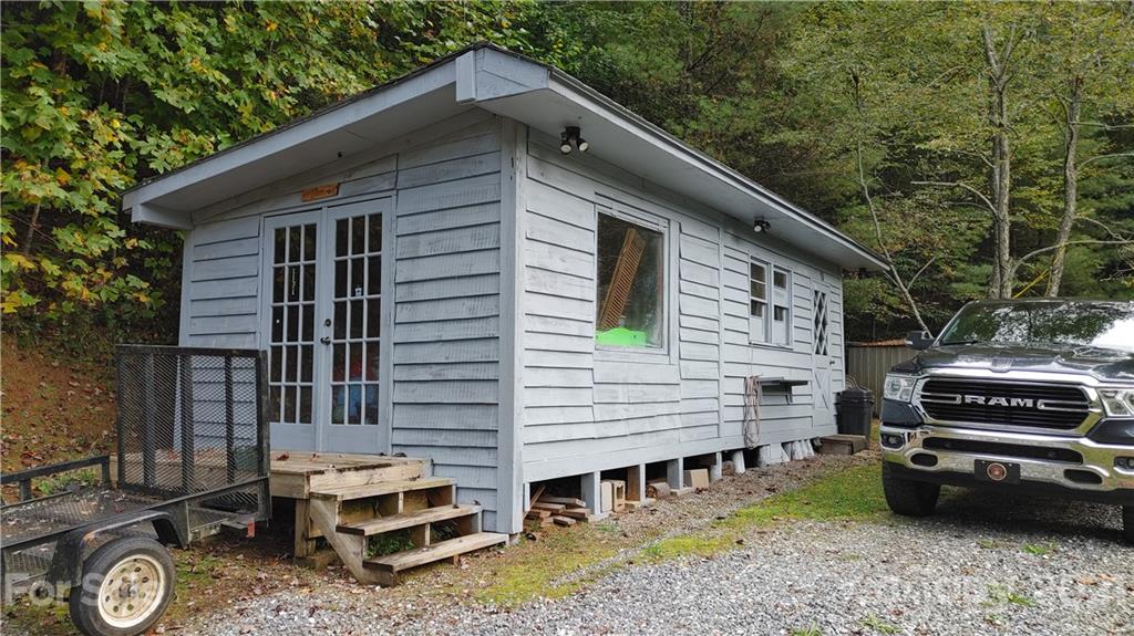 143 Leon Barron Road Sylva, NC 28779 - Photo 21 of 32 Gallery Image 21