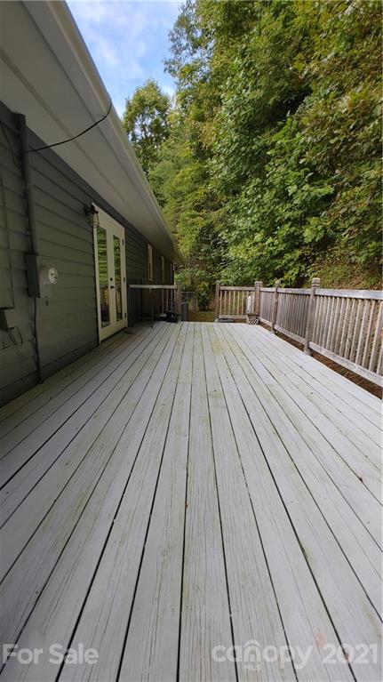143 Leon Barron Road Sylva, NC 28779 - Photo 22 of 32 Gallery Image 22