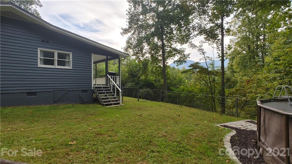 143 Leon Barron Road Sylva, NC 28779 - Photo 24 of 32 Gallery Image 24