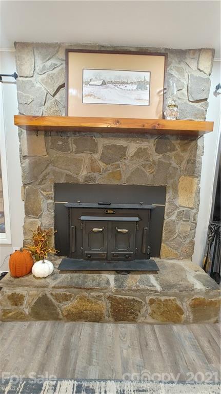 143 Leon Barron Road Sylva, NC 28779 - Photo 4 of 32 Gallery Image 4