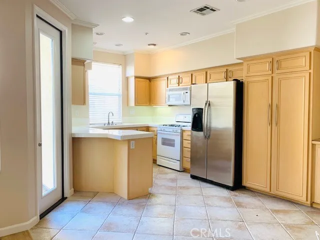 $2,650 | 507 Terra Bella, Irvine, CA 92602