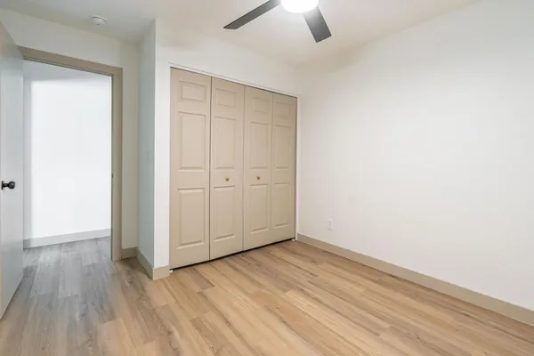 $2,495 | 5739 West Monte Vista Road, Phoenix, AZ 85035