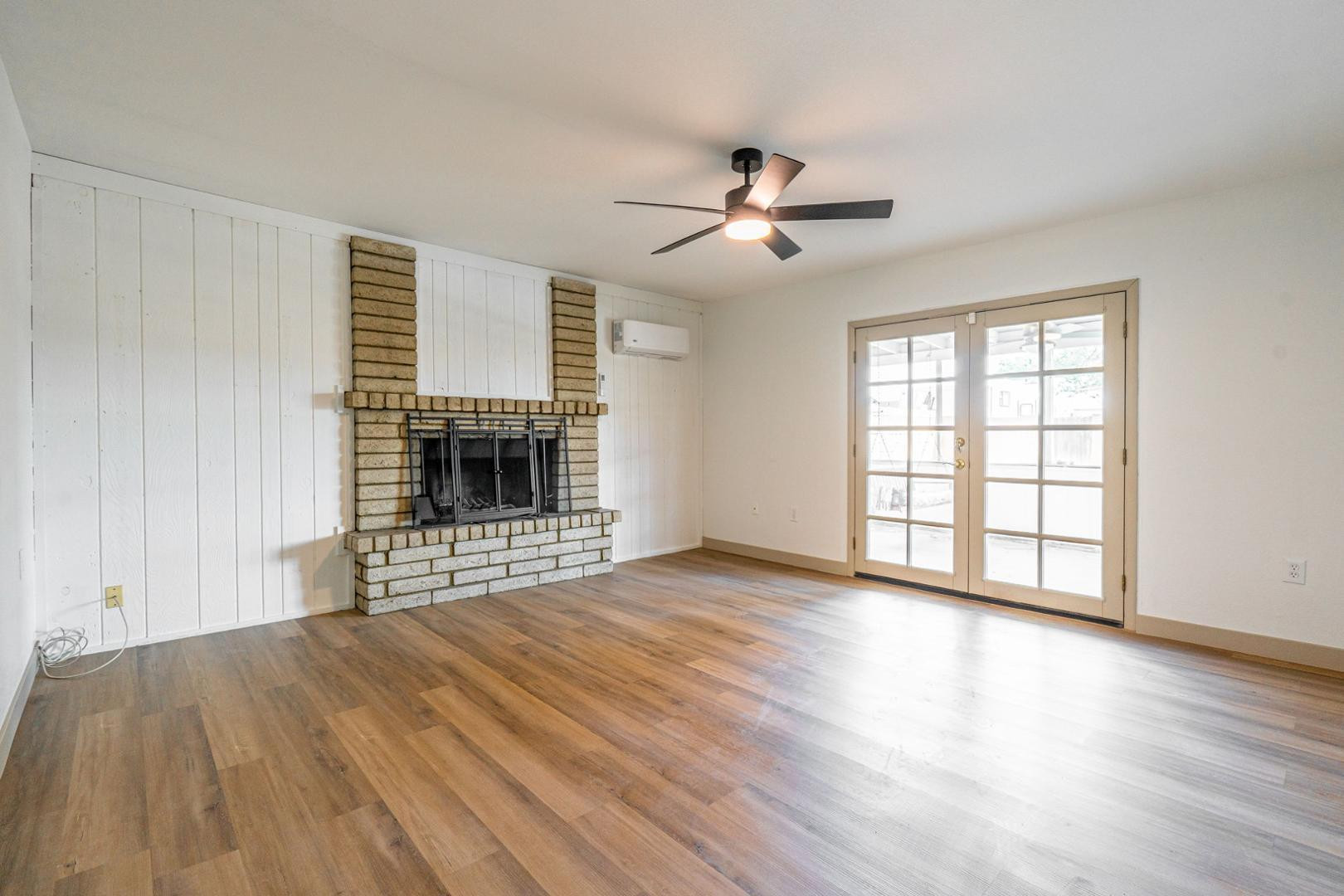 5739 West Monte Vista Road Phoenix, AZ 85035 - Photo 9 of 23 Photo #9