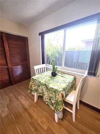 $1,400 | Sunset, Miami, FL 33173