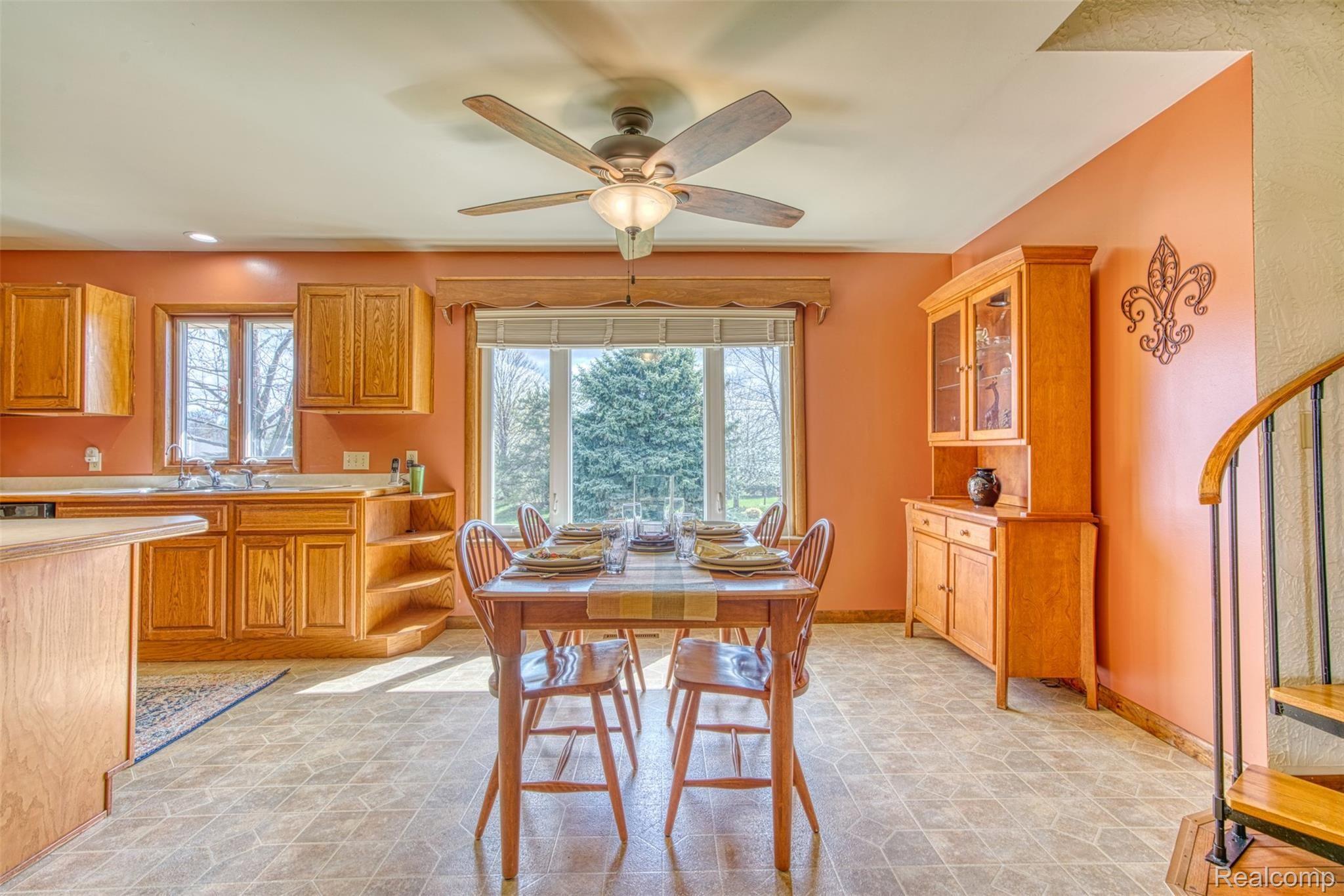 1552 Fowlerville Road Fowlerville, MI 48836 - Photo 10 of 60 DSC06699_13.jpg