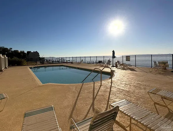$130,000 | 825 Bayshore Drive, Unit 205, Pensacola, FL 32507