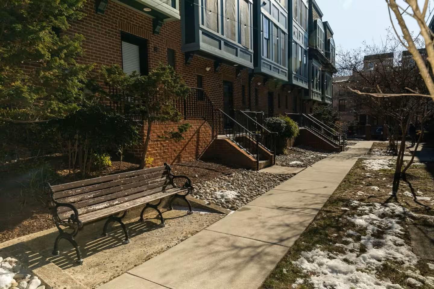 24 South Regester Street Baltimore, MD 21231 - Photo 31 of 32 Charming walkway