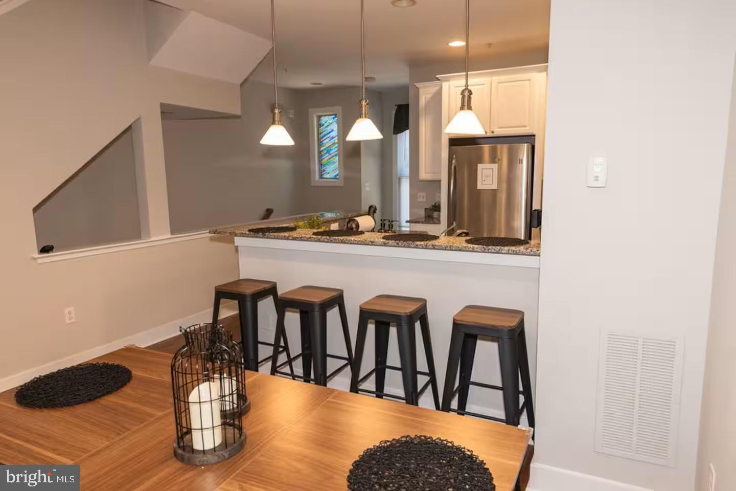 24 South Regester Street Baltimore, MD 21231 - Photo 5 of 32