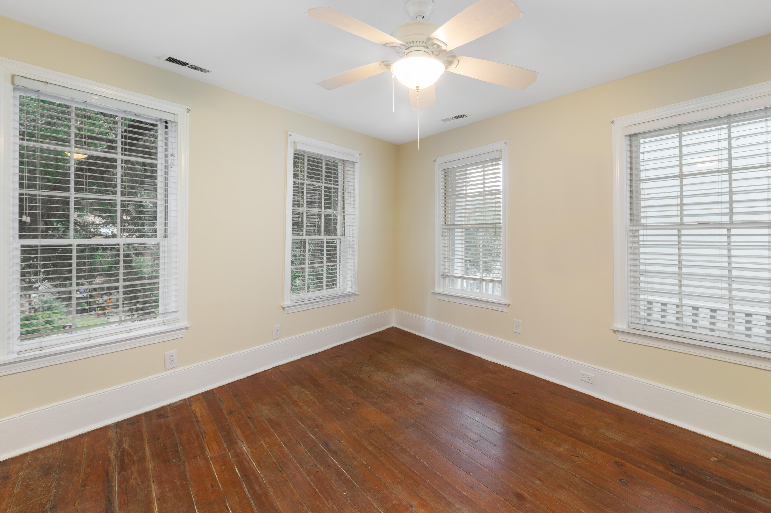 13 Elizabeth Street, Unit B Charleston, SC 29403 - Photo 14 of 15