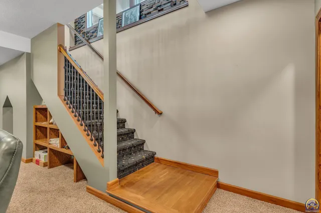 $449,000 | 4422 Southwest Lakeside Drive, Topeka, KS 66610