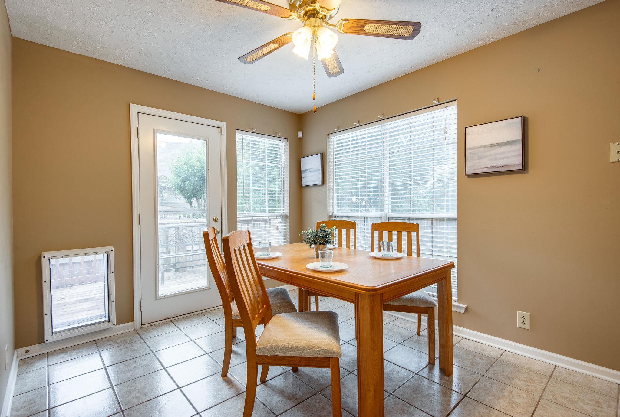 2873 Call Hill Road Nashville, TN 37211 - Photo 10 of 28 Host Family Dinners Here