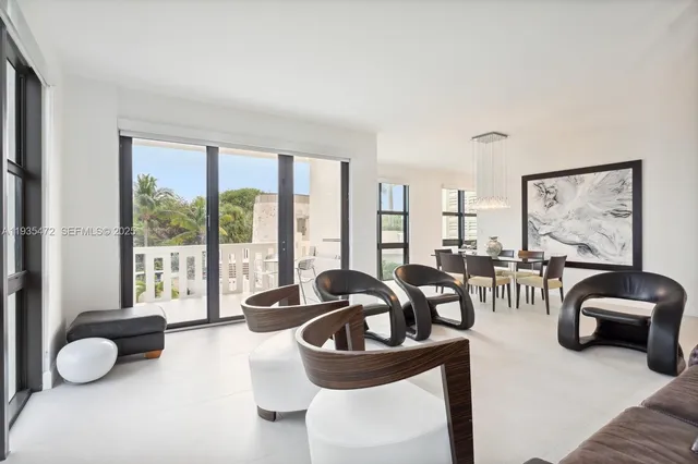 $9,000 | 1111 Crandon Boulevard, Unit B101, Key Biscayne, FL 33149