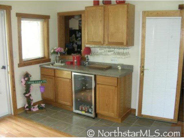 1407 26th Street Southeast Rochester, MN 55904 - Photo 8 of 9 Gallery Image 8