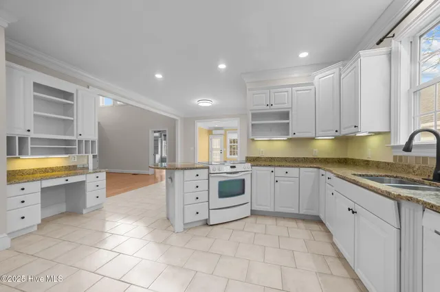 $475,000 | 1505 Trafalgar Drive, Winterville, NC 28590