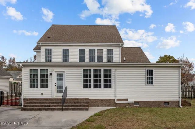 $475,000 | 1505 Trafalgar Drive, Winterville, NC 28590